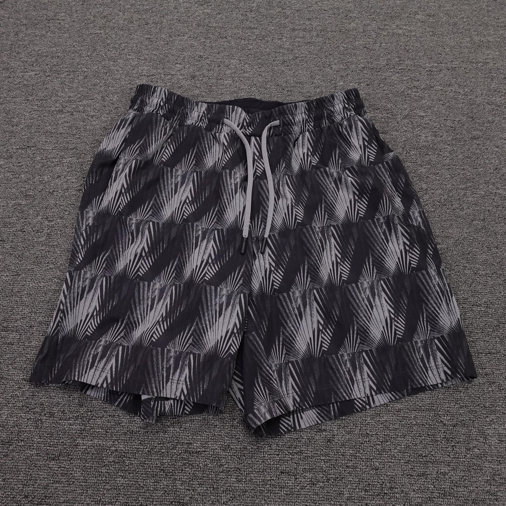Lululemon Board Shorts Mens Medium Black Palm Print Mesh Lined Swim Trunks